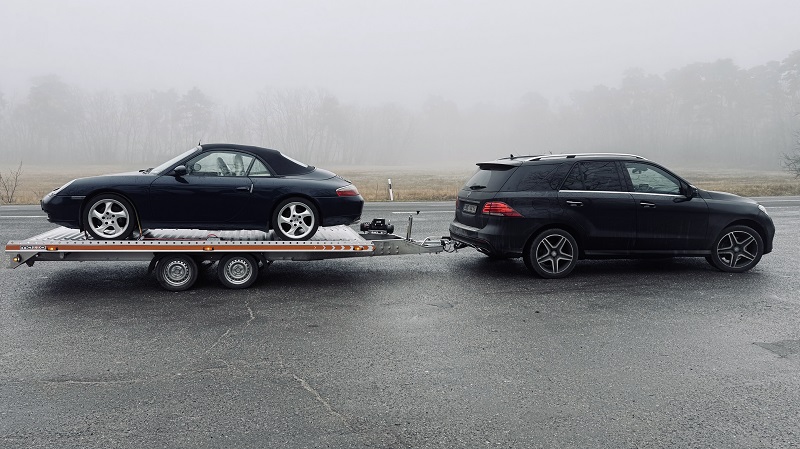 Odťah Porsche z Rakúska